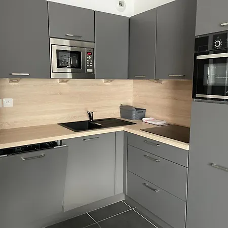 A Gourette, 6 Pers, Balcon, Animaux Admis - Fr-1-860-37 Apartment *